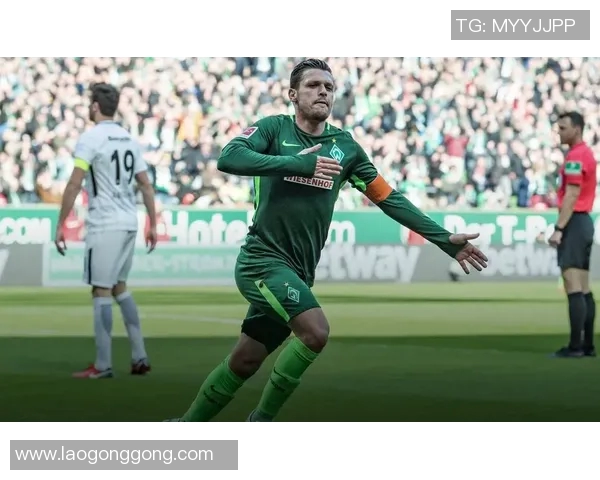 奥格斯堡主场胜法兰克福,保级压力缓解,球迷欣喜若狂 奥格斯堡主场胜法兰克福,保级压力缓解,球迷欣喜若狂