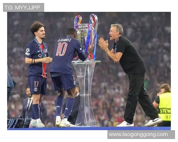 巴黎圣日耳曼足球俱乐部:球队引进新教练,目标冲击欧冠冠军 巴黎圣日耳曼足球俱乐部:球队引进新教练,目标冲击欧冠冠军