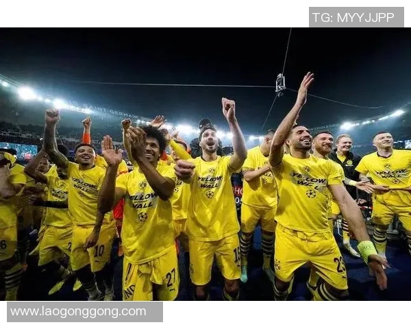 多特蒙德主帅呼吁球员提高进攻效率,强调进球是取胜关键 多特蒙德主帅呼吁球员提高进攻效率,强调进球是取胜关键