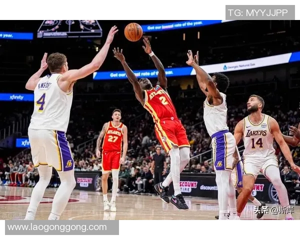 湖人连胜遭终结！詹姆斯29+7被虐，火箭主场105-102险胜LosAngelesLakers