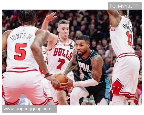 开拓者主场大胜湖人，利拉德单场砍下35分：一场伟大的胜利，奠定季后赛的强势基础