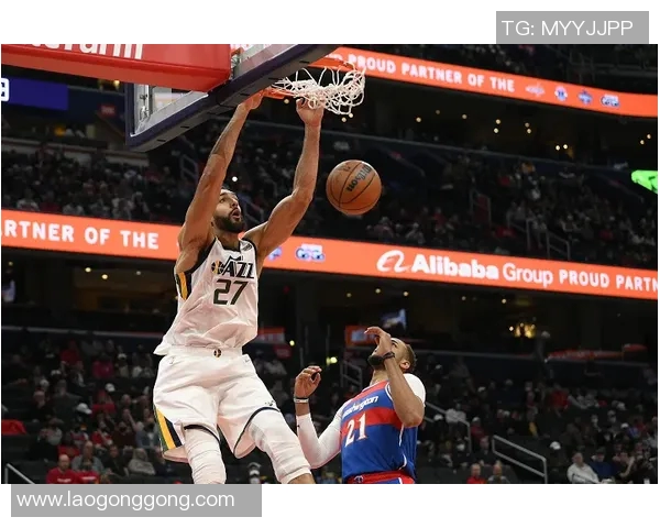 爵士惊险胜奇才，米切尔砍下全场最高33分