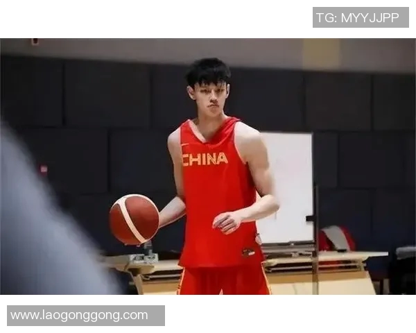 曾凡博：新一代篮球天才的崛起与未来发展潜力分析