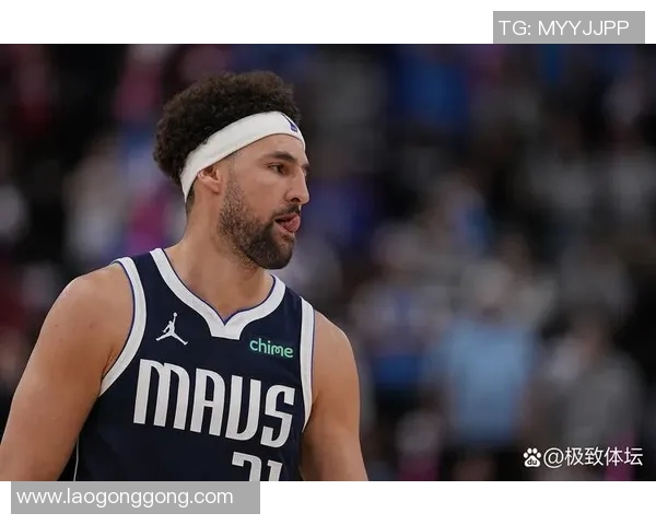 独行侠与灰熊激战正酣谁能在这场对决中笑到最后